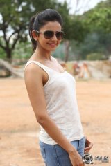 Rakul Preet Singh On The Sets Of Loukyam Movie